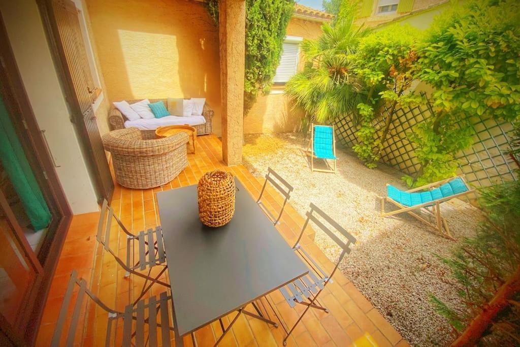 Cocoon'Isle - Jardinet- Jacuzzi Apartment L'Isle-sur-la-Sorgue Ngoại thất bức ảnh